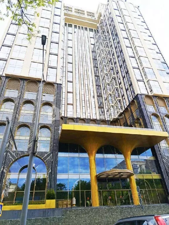 Продается 3-комнатная квартира - Фото 1