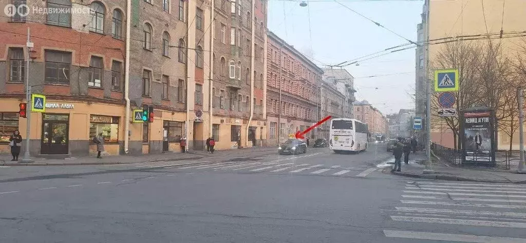 Торговая площадь (197 м) - Фото 1