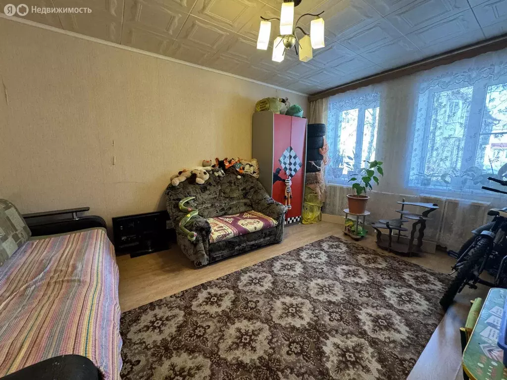 3-комнатная квартира: Воскресенск, микрорайон Колыберево, улица ... - Фото 2