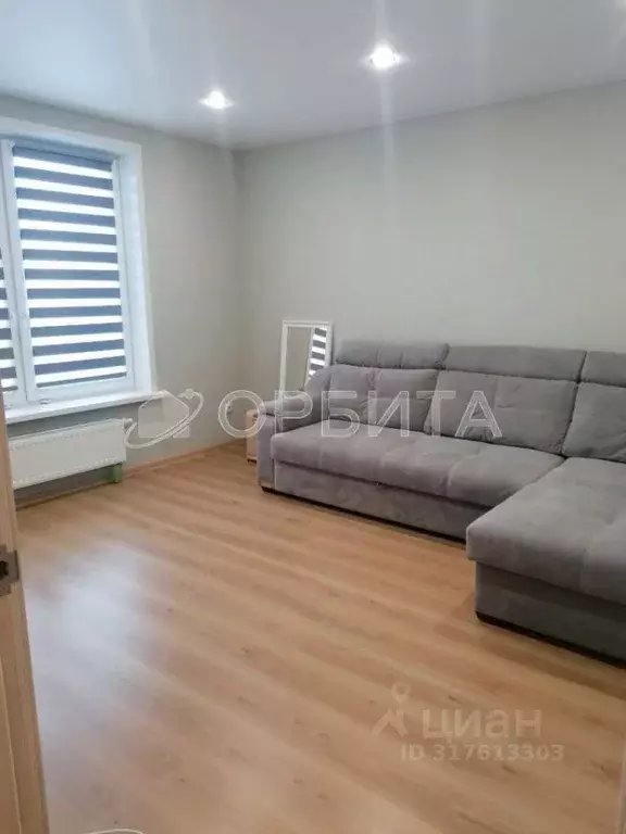 2-к кв. Тюменская область, Тюмень Велижанская ул., 66к1 (53.3 м) - Фото 1