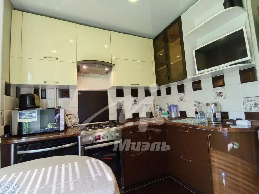 Продается 1-комнатная квартира - Фото 1