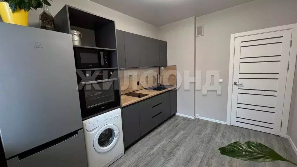 1-к кв. Новосибирская область, Новосибирск ул. Дуси Ковальчук, 244 ... - Фото 2