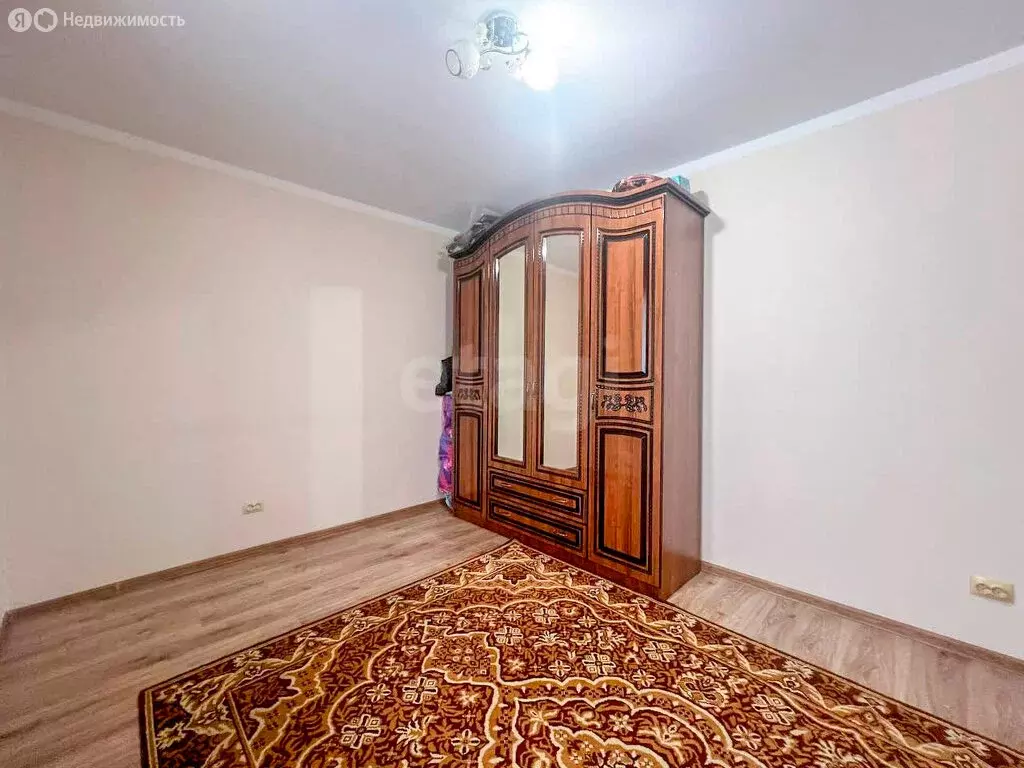 3-комнатная квартира: Нальчик, район Предгорный, Московская улица, ... - Фото 2