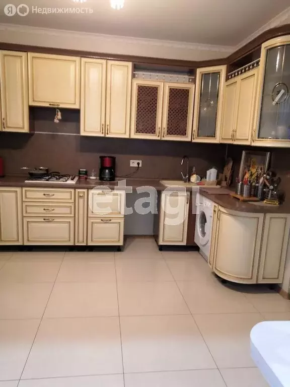 3-комнатная квартира: Якутск, улица Пояркова, 17 (96.5 м) - Фото 1