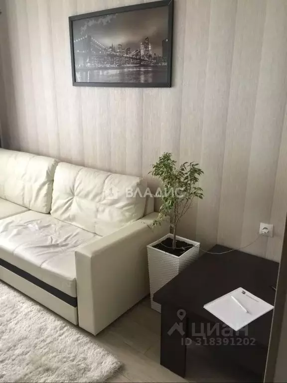 Студия Белгородская область, Белгород ул. Семейная, 23 (27.0 м) - Фото 1
