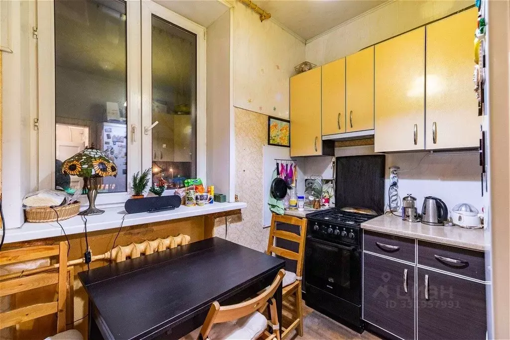 Комната Москва ул. Литвина-Седого, 3 (13.0 м) - Фото 1