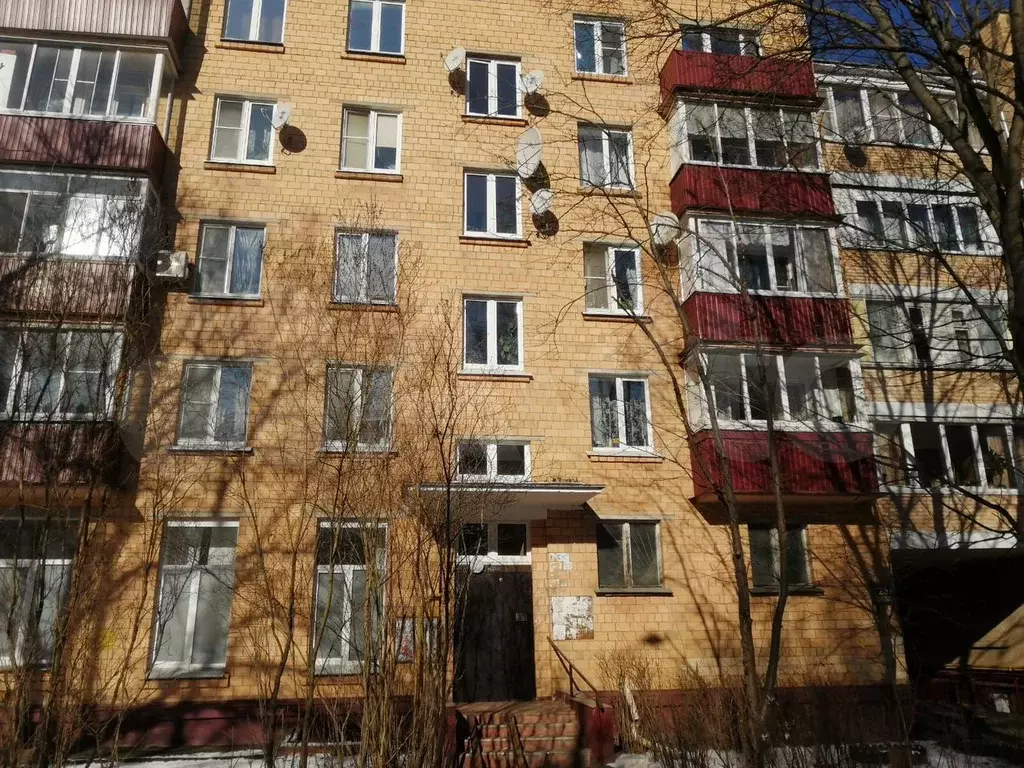 1-к. квартира, 30 м, 5/5 эт. - Фото 0