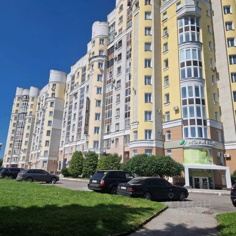 3-к кв. Брянская область, Брянск пл. Партизан, 1 (124.6 м) - Фото 1