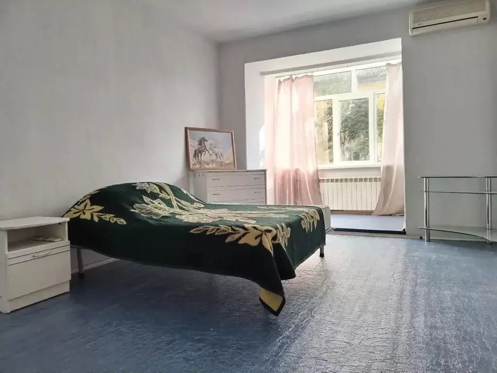 3-к кв. Тюменская область, Тюмень ул. Достоевского, 9 (84.5 м) - Фото 2