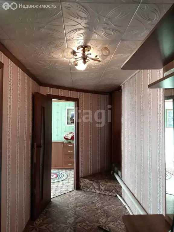 Дом в Туринск, улица Горького, 30 (70 м) - Фото 1