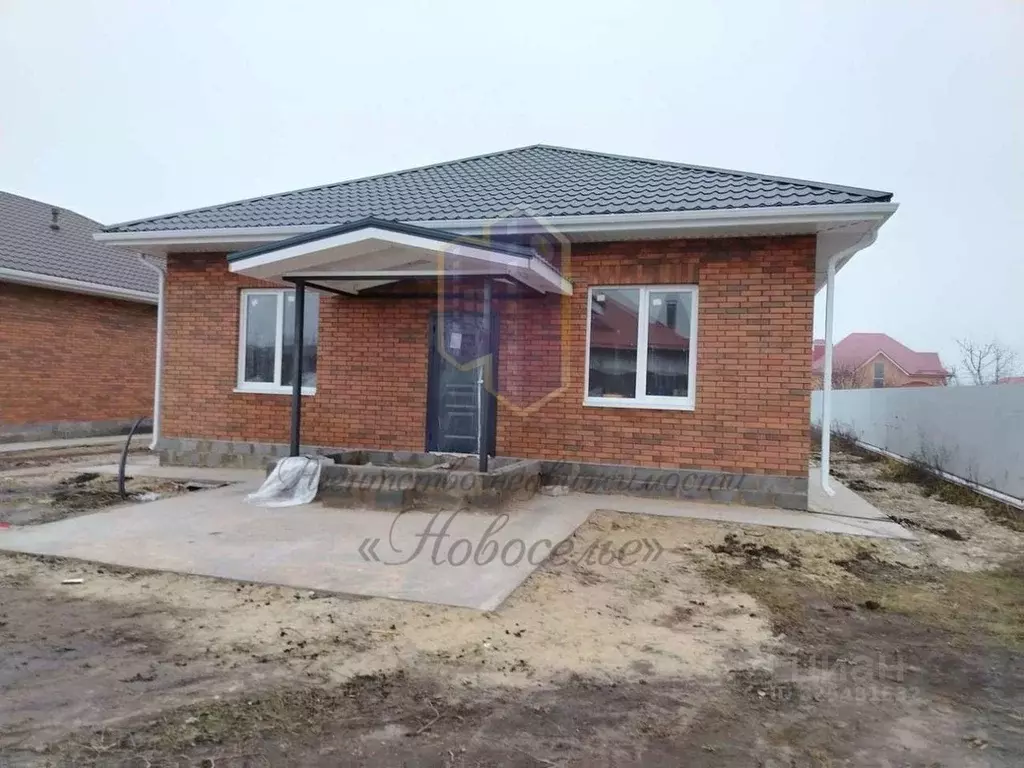 Коттедж в Белгородская область, Старый Оскол просп. 60-летия ... - Фото 1