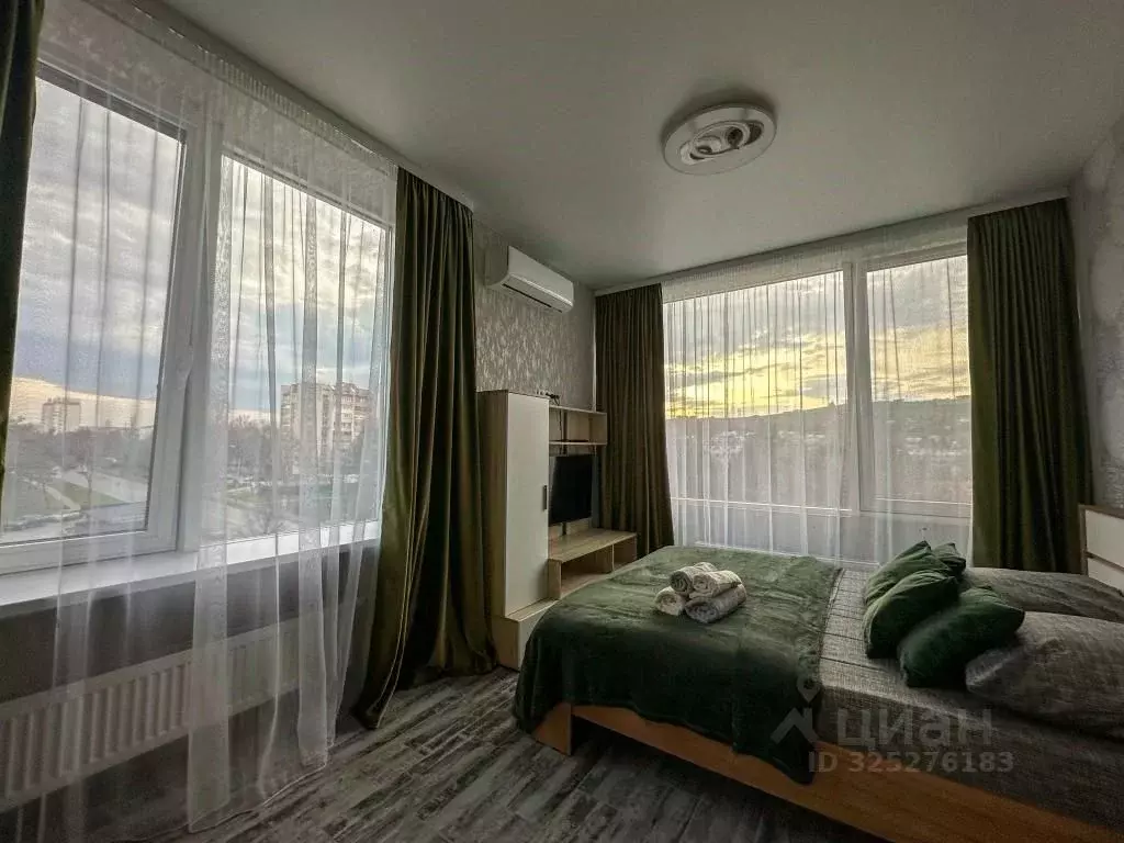 1-к кв. Крым, Симферополь ул. Беспалова, 110Ж (25.0 м) - Фото 0