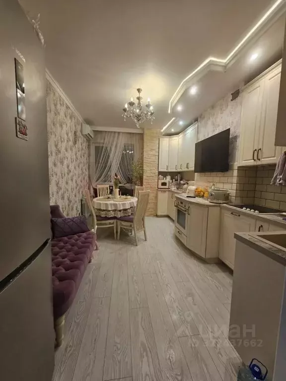 2-к кв. Ростовская область, Новочеркасск ул. Просвещения (75.0 м) - Фото 2