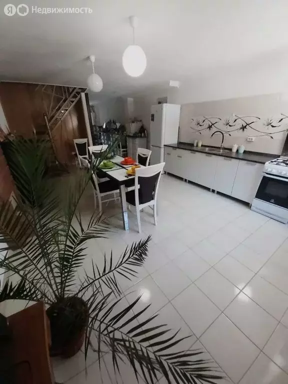 Дом в Таганрог, улица Адмирала Крюйса, 30 (120 м) - Фото 0