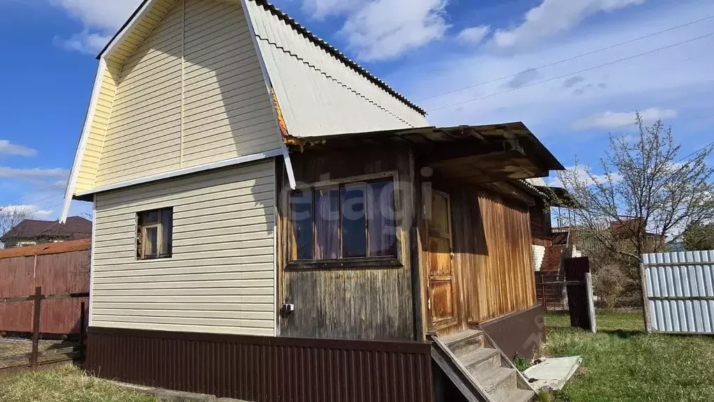Дом в Тюменская область, Тюмень Медик СНТ, ул. Вишневая (40 м) - Фото 1