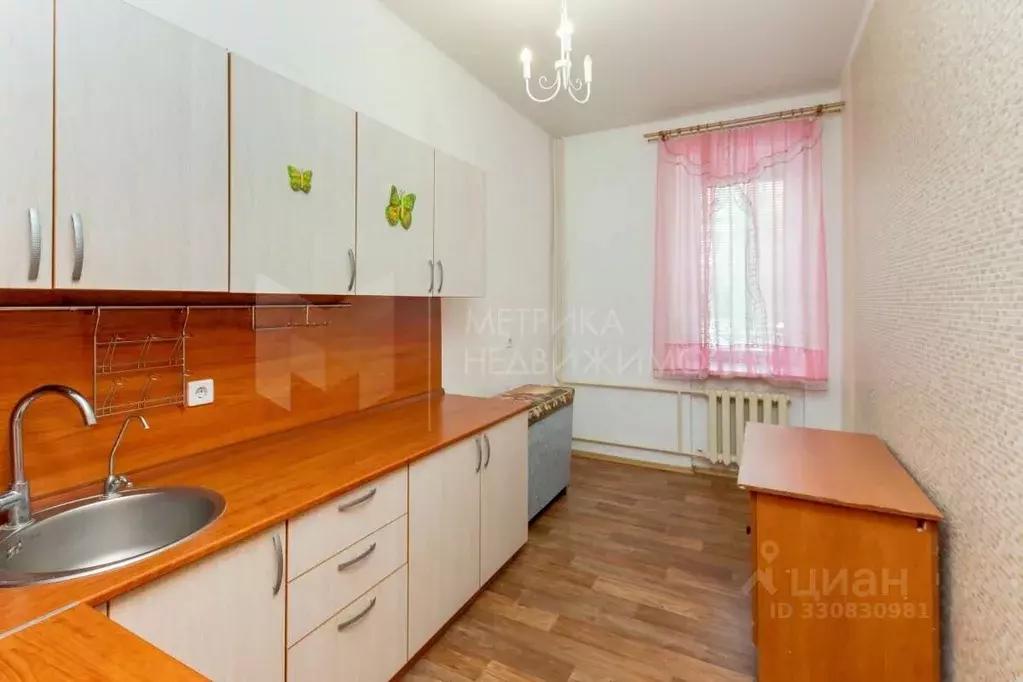 2-к кв. Тюменская область, Тюмень ул. Избышева, 6 (54.8 м) - Фото 1