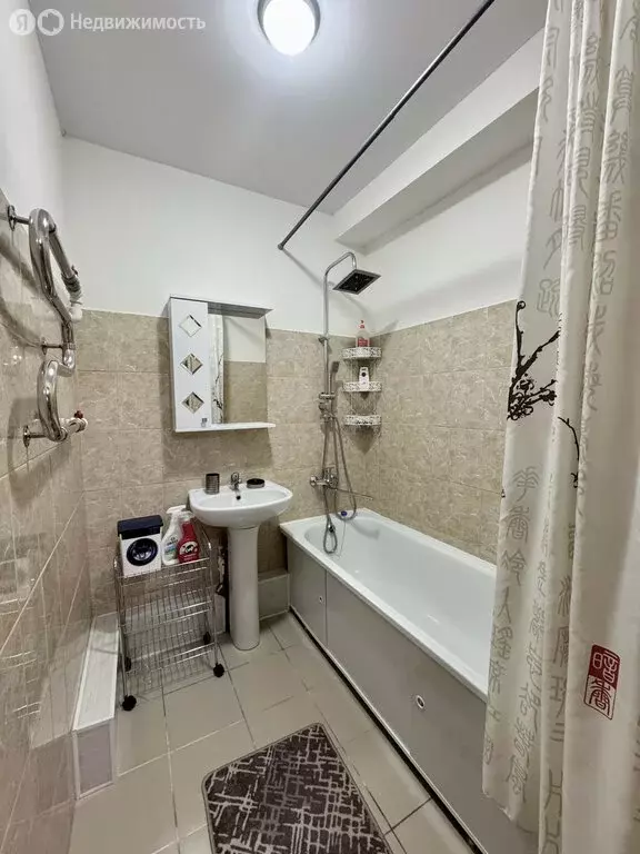 2-комнатная квартира: Новый Уренгой, Арктическая улица, 31 (48.3 м) - Фото 1