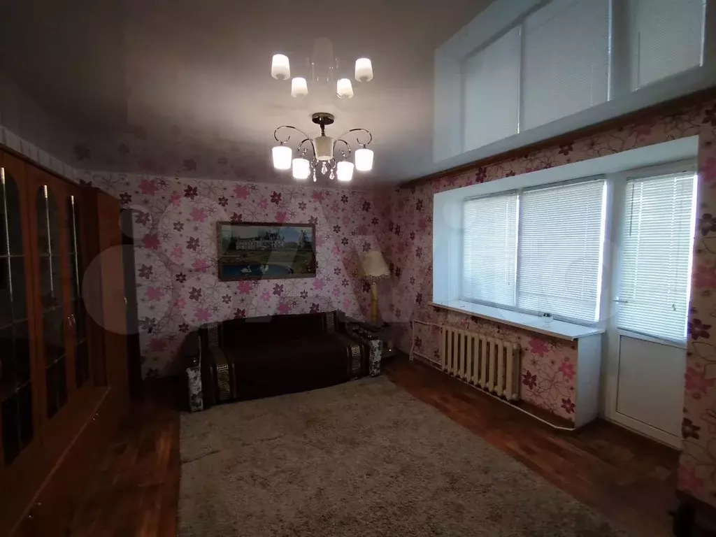 1-к. квартира, 38 м, 3/3 эт. - Фото 1