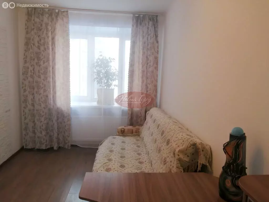 2-комнатная квартира: Тюмень, Малая Боровская улица, 5 (47 м) - Фото 2