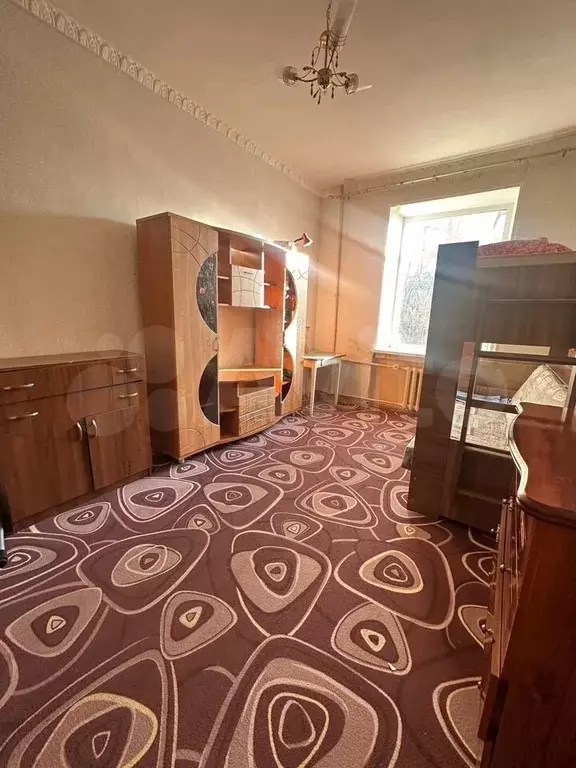 Комната 18 м в 9-к., 3/4 эт. - Фото 0