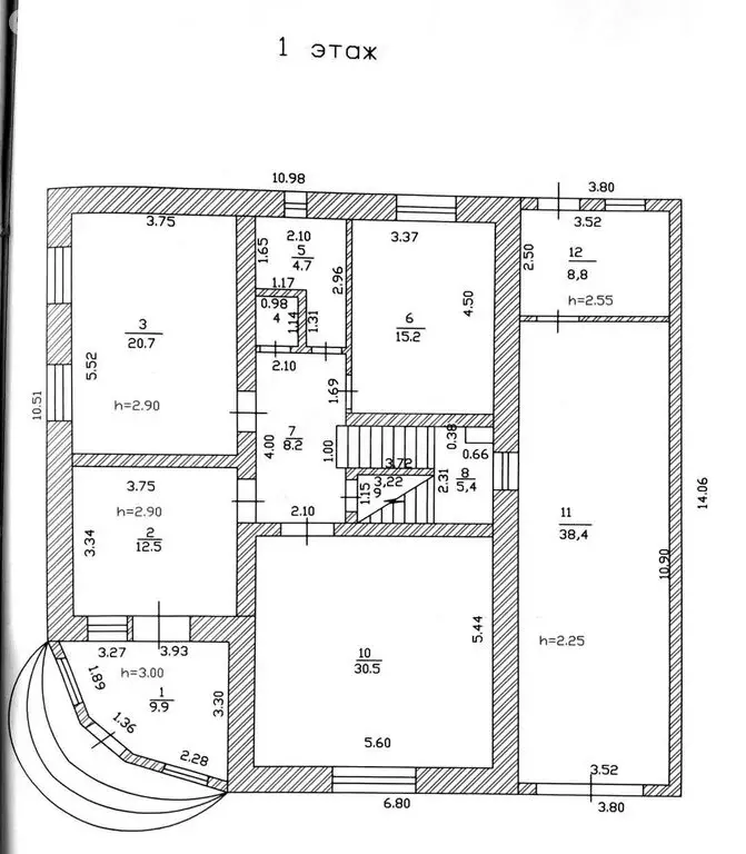 Дом в Абакан, Первая улица (288.8 м) - Фото 1