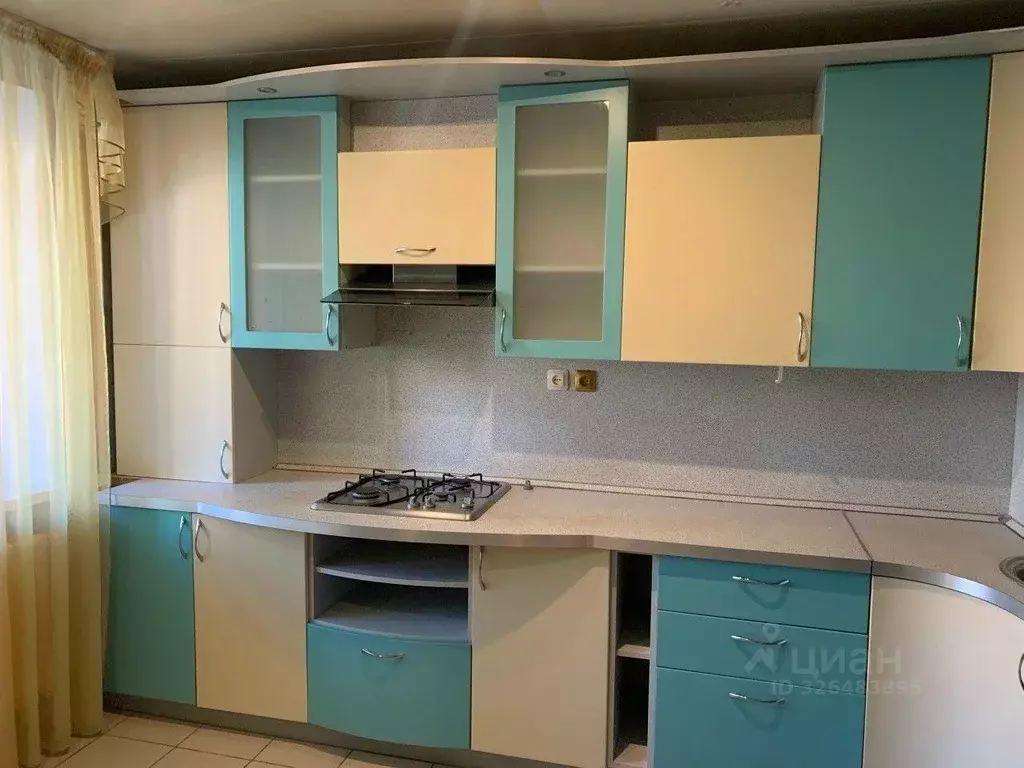 2-к кв. Псковская область, Псков Юбилейная ул., 45 (84.0 м) - Фото 2