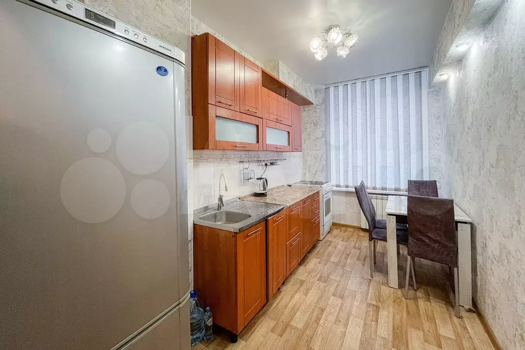2-к. квартира, 54 м, 1/4 эт. - Фото 1