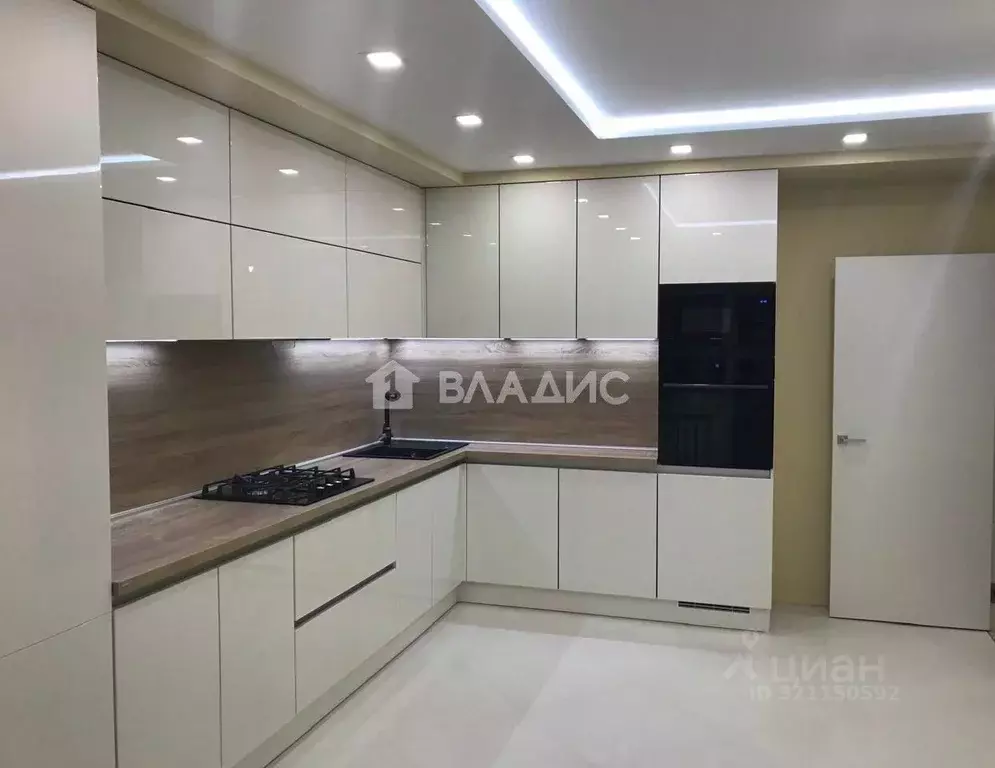 3-к кв. Владимирская область, Ковров ул. Ватутина, 53 (98.5 м) - Фото 1