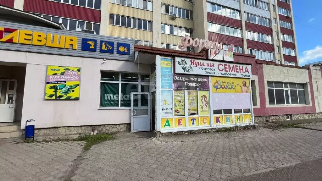 Торговая площадь в Башкортостан, Стерлитамак ул. Артема, 149 (182 м) - Фото 2