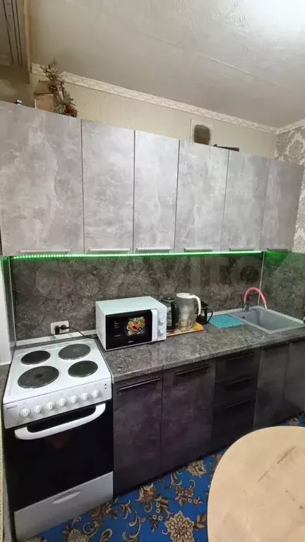 2-к. квартира, 43 м, 1/5 эт. - Фото 1