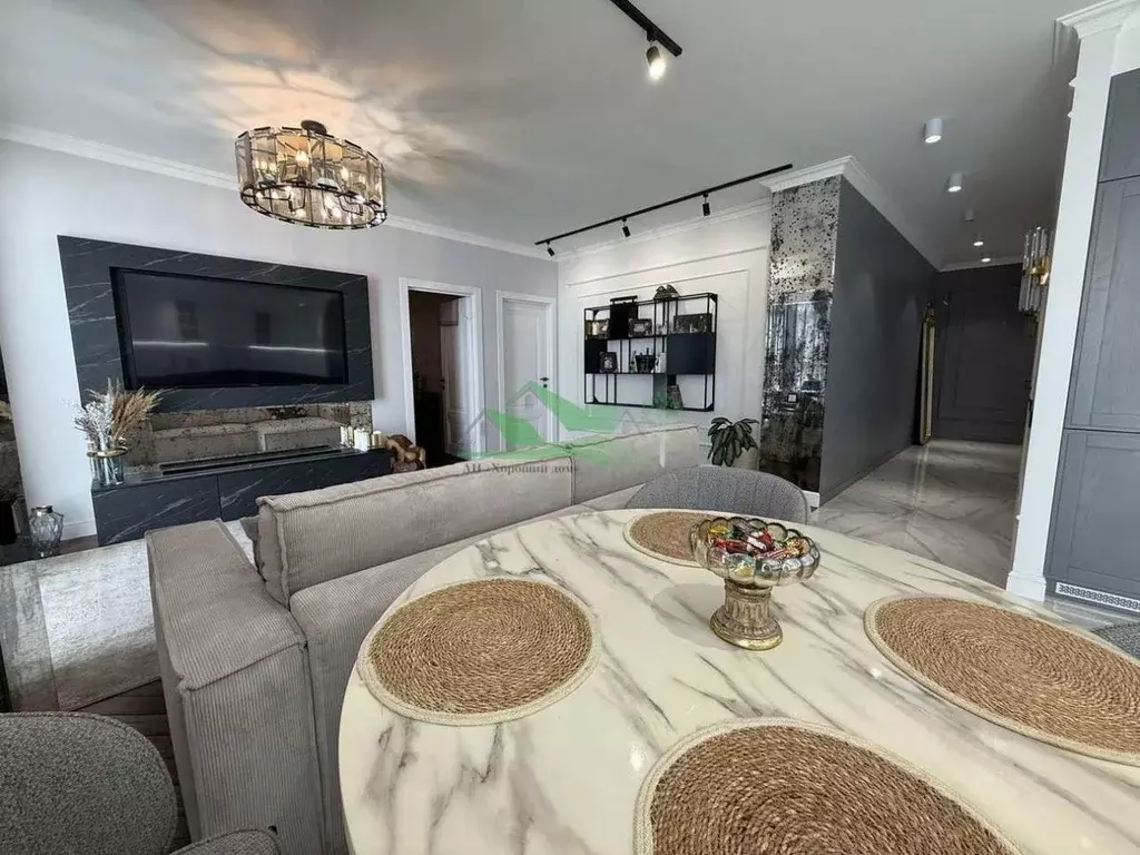 3-к кв. Белгородская область, Белгород ул. Горького, 54Б (98.8 м) - Фото 1