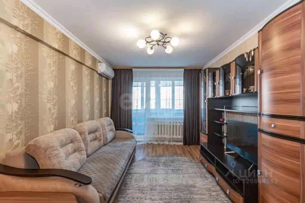 3-к кв. Омская область, Омск Заозерный мкр, ул. Светлая, 12 (58.2 м) - Фото 1