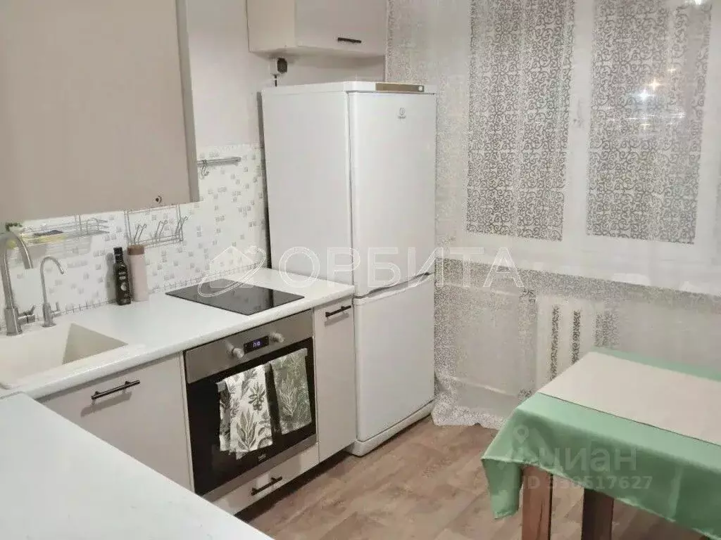 1-к кв. Тюменская область, Тюмень ул. 30 лет Победы, 115 (30.7 м) - Фото 1