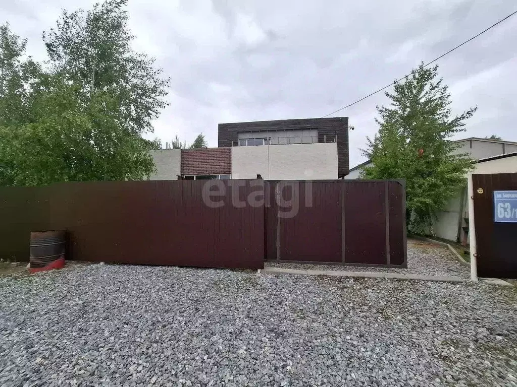 Дом в Новосибирская область, Новосибирск ул. Бородина, 63/11 (250 м) - Фото 0