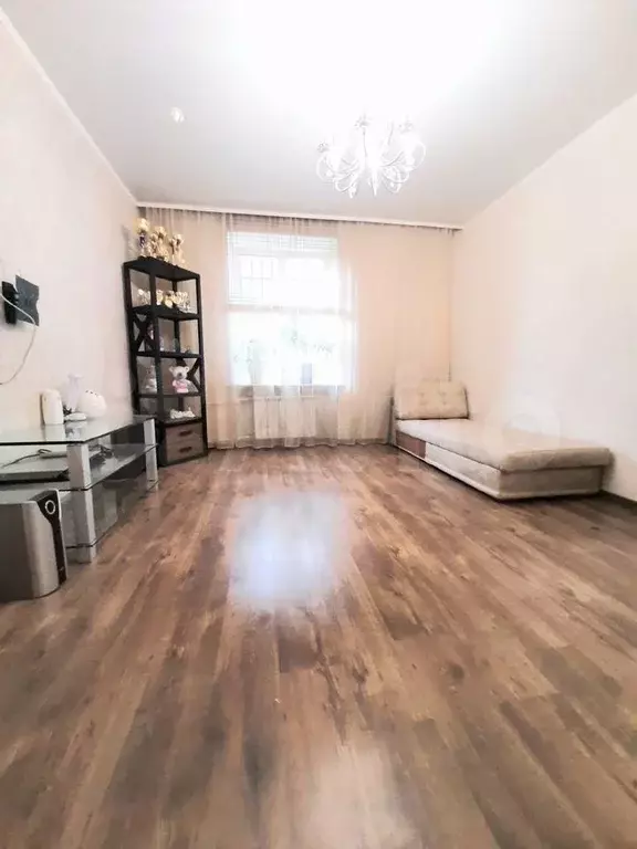 Комната 16 м в 2-к., 2/5 эт. - Фото 0