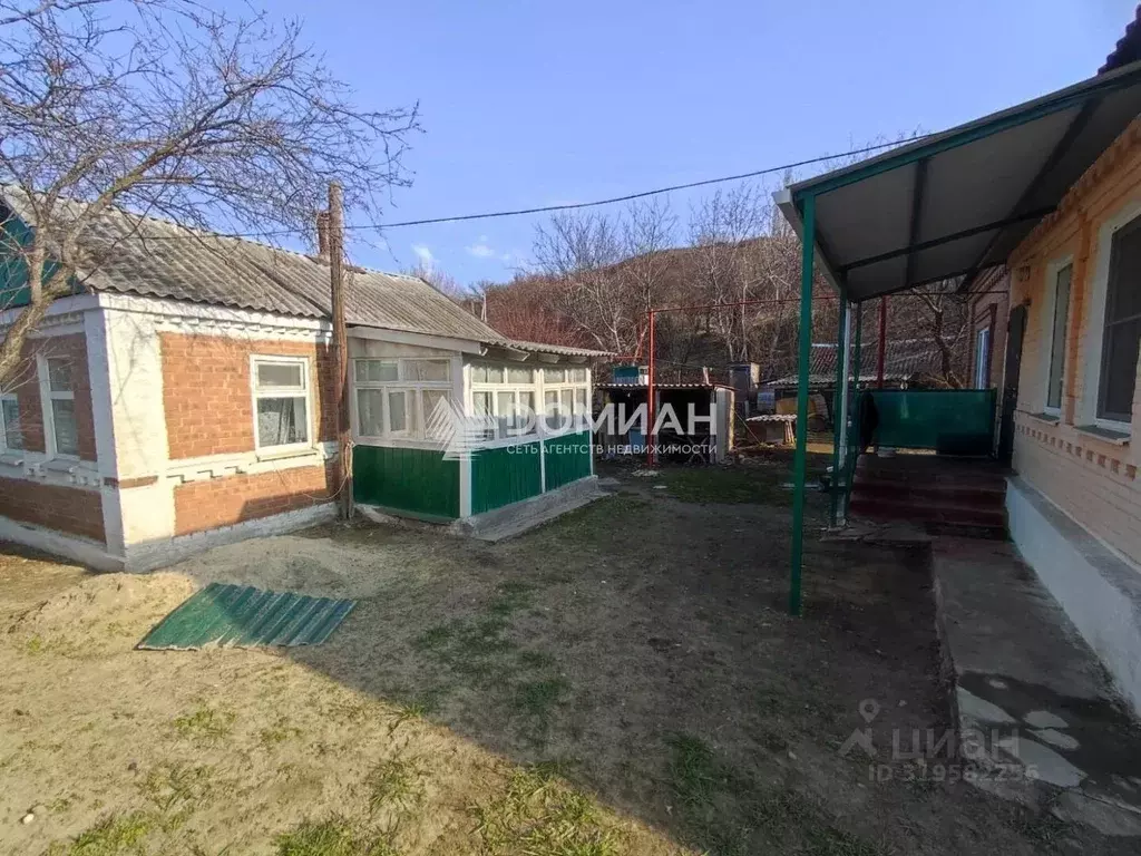 Дом в Ростовская область, Аксайский район, Грушевская ст-ца Советская ... - Фото 1