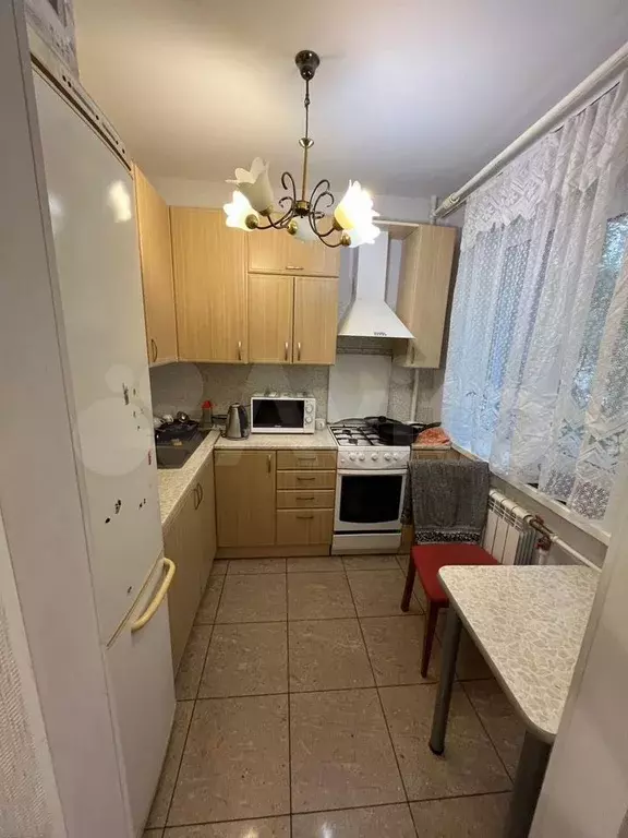 3-к. квартира, 50 м, 2/5 эт. - Фото 0