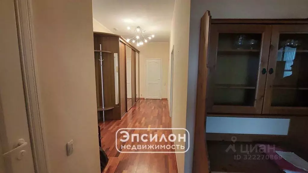 3-к кв. Курская область, Курск ул. Лысая Гора, 2 (90.9 м) - Фото 2