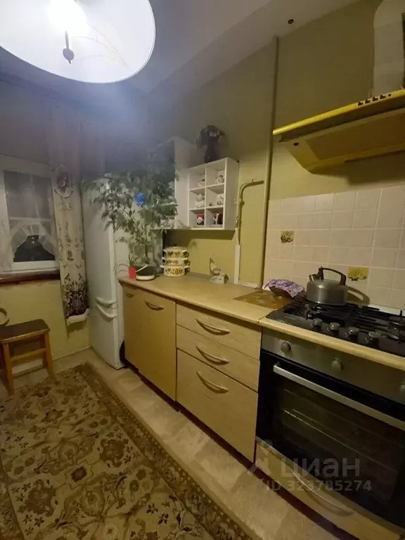 2-к кв. Волгоградская область, Волгоград ул. 8-й Воздушной Армии, 26 ... - Фото 2