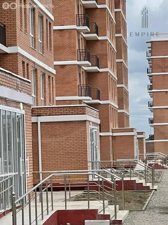 3-комнатная квартира: Ачхой-Мартан, улица М. Мухданова, 18 (57.2 м) - Фото 0