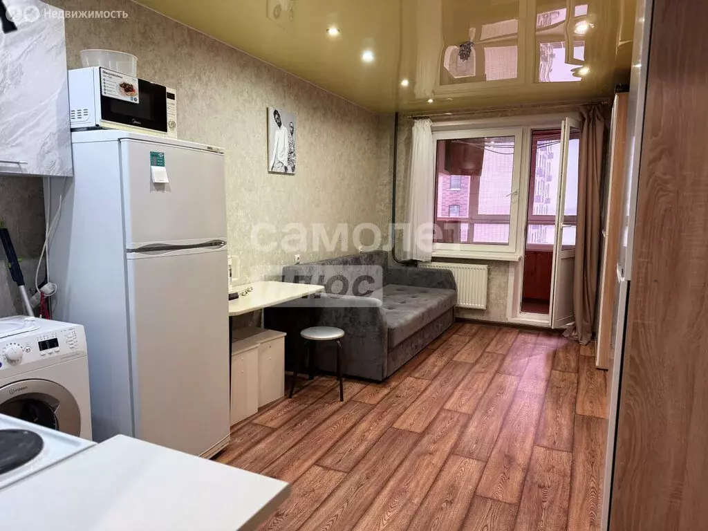 Квартира-студия: Киров, Первомайский район, Заводская улица, 6к2 (23 ... - Фото 1