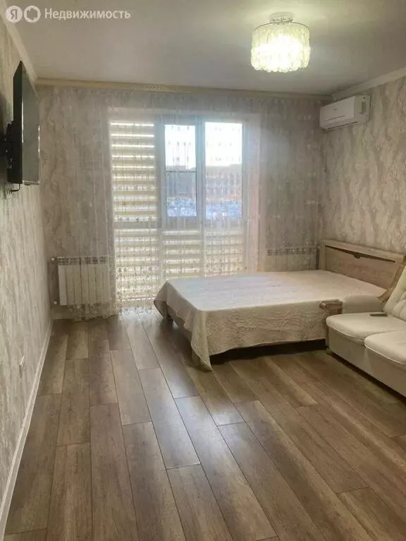 1-комнатная квартира: Владикавказ, улица Билара Кабалоева, 16 (38 м) - Фото 1