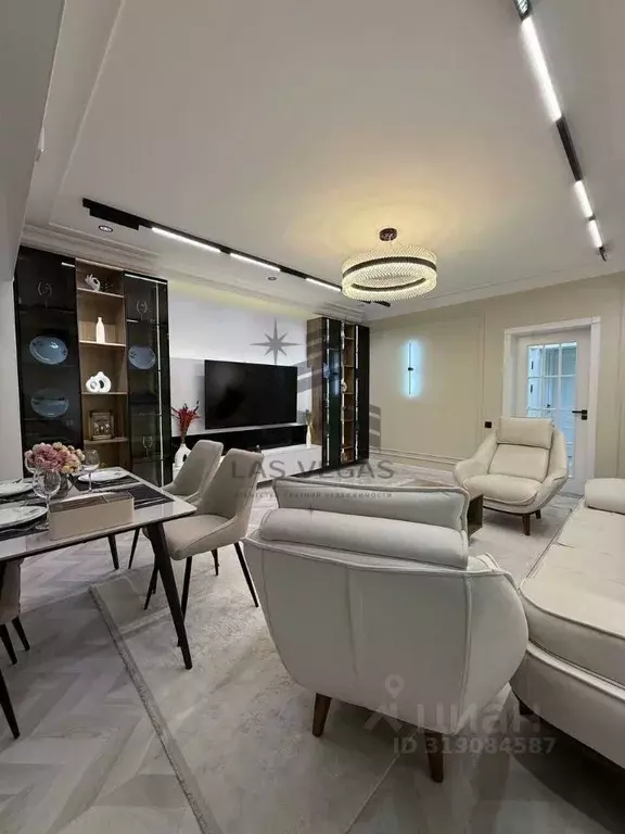 3-к кв. Татарстан, Казань ул. Амирхана Еники, 17б (80.0 м) - Фото 0