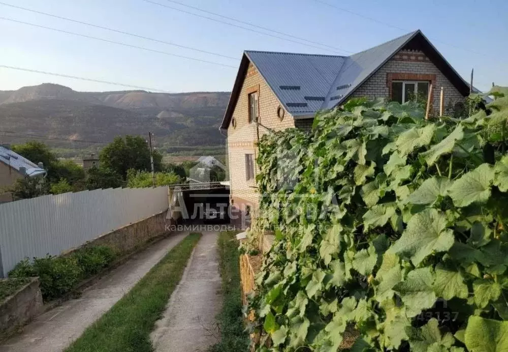 Дом в Ставропольский край, Кисловодск ул. Рябиновая (266 м) - Фото 1