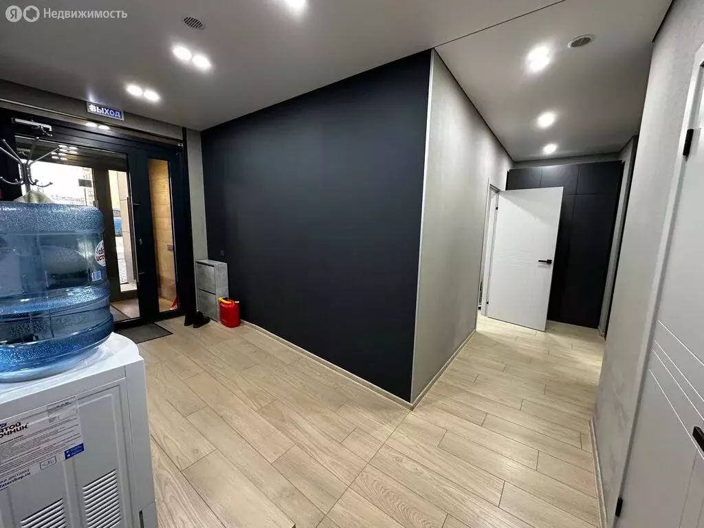 Помещение свободного назначения (65.4 м) - Фото 1