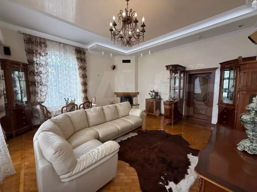 Дом 384 м на участке 14 сот. - Фото 1