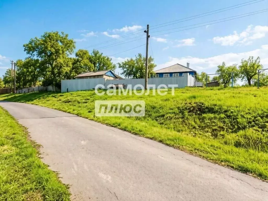 Дом в Курская область, Медвенский район, Вышнереутчанский сельсовет, ... - Фото 1