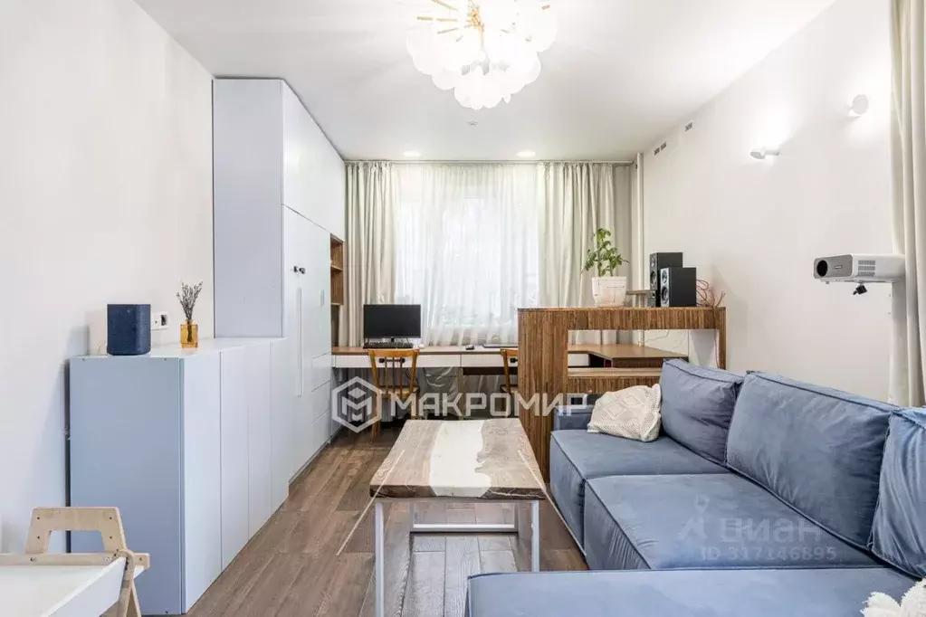 2-к кв. Татарстан, Казань ул. Аделя Кутуя, 3 (43.0 м) - Фото 0