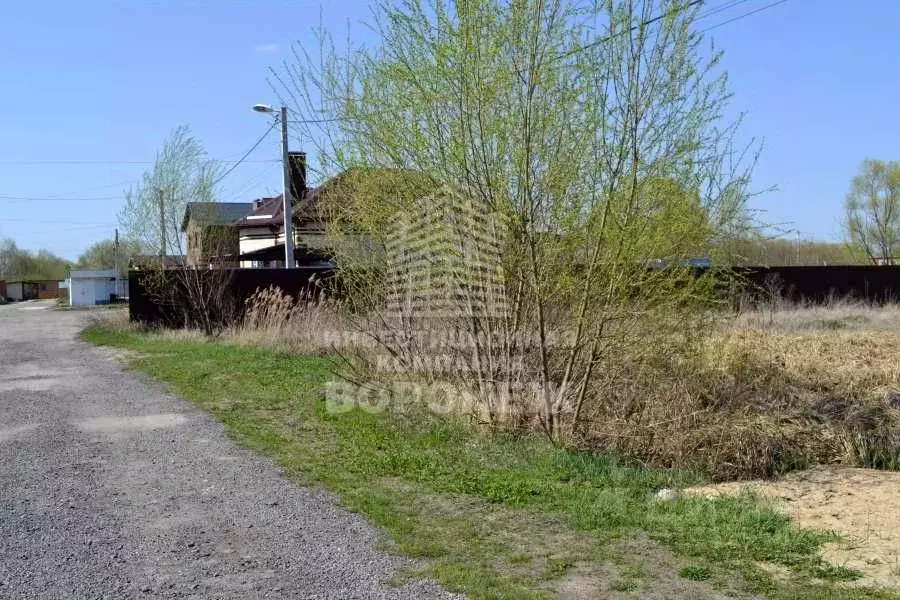 Участок в Воронежская область, с. Новая Усмань ул. 2-я Первомайская ... - Фото 1