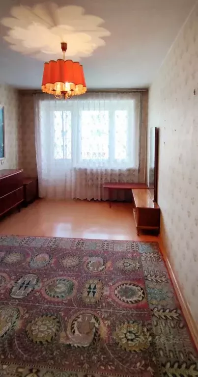 3-к кв. Кировская область, Кирово-Чепецк Первомайская ул., 4к3 (59.1 ... - Фото 0